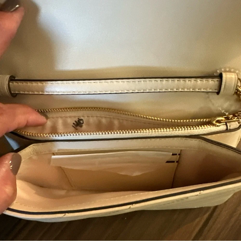 Tory Burch - Kira Chevron Chain Wallet New Cream Handbag - Picture 8 of 11